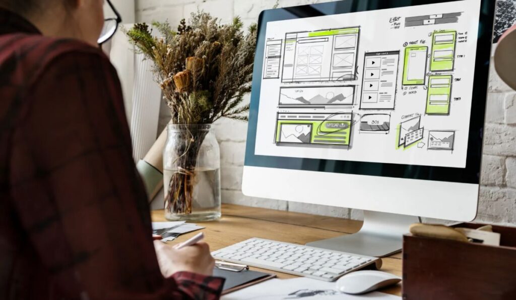 Static vs. Dynamic Websites: Understanding the Key Differences